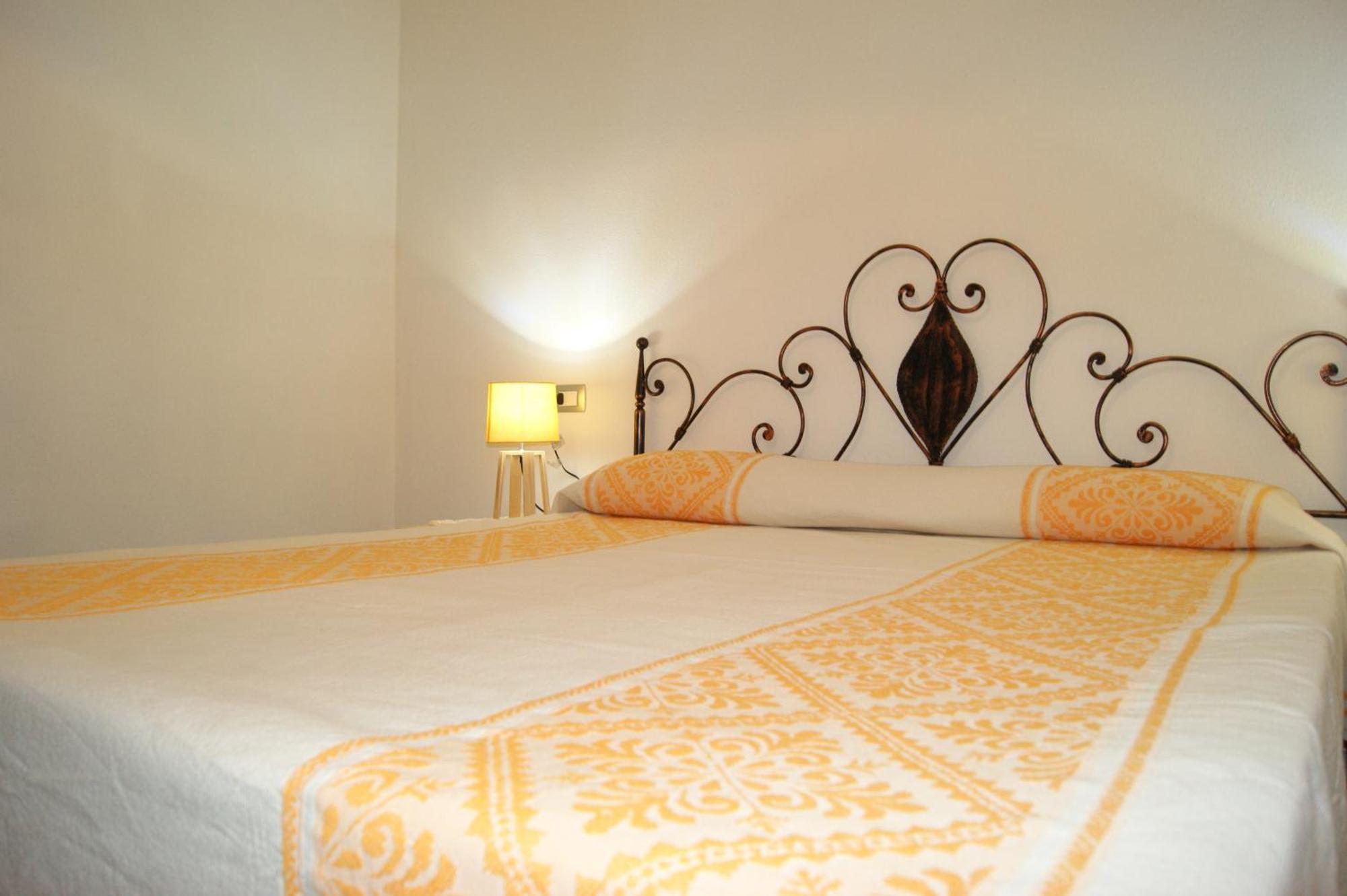 Holiday home Casa Tanaunella