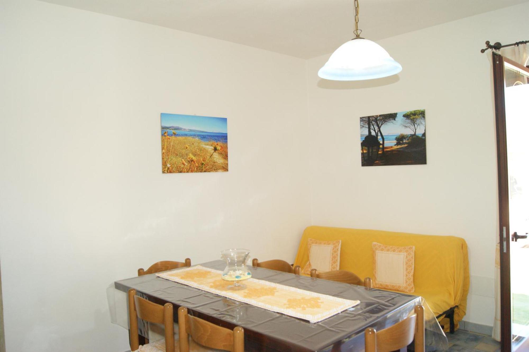 Holiday home Casa Tanaunella
