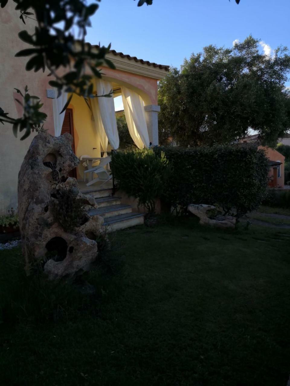 Holiday home Casa Tanaunella