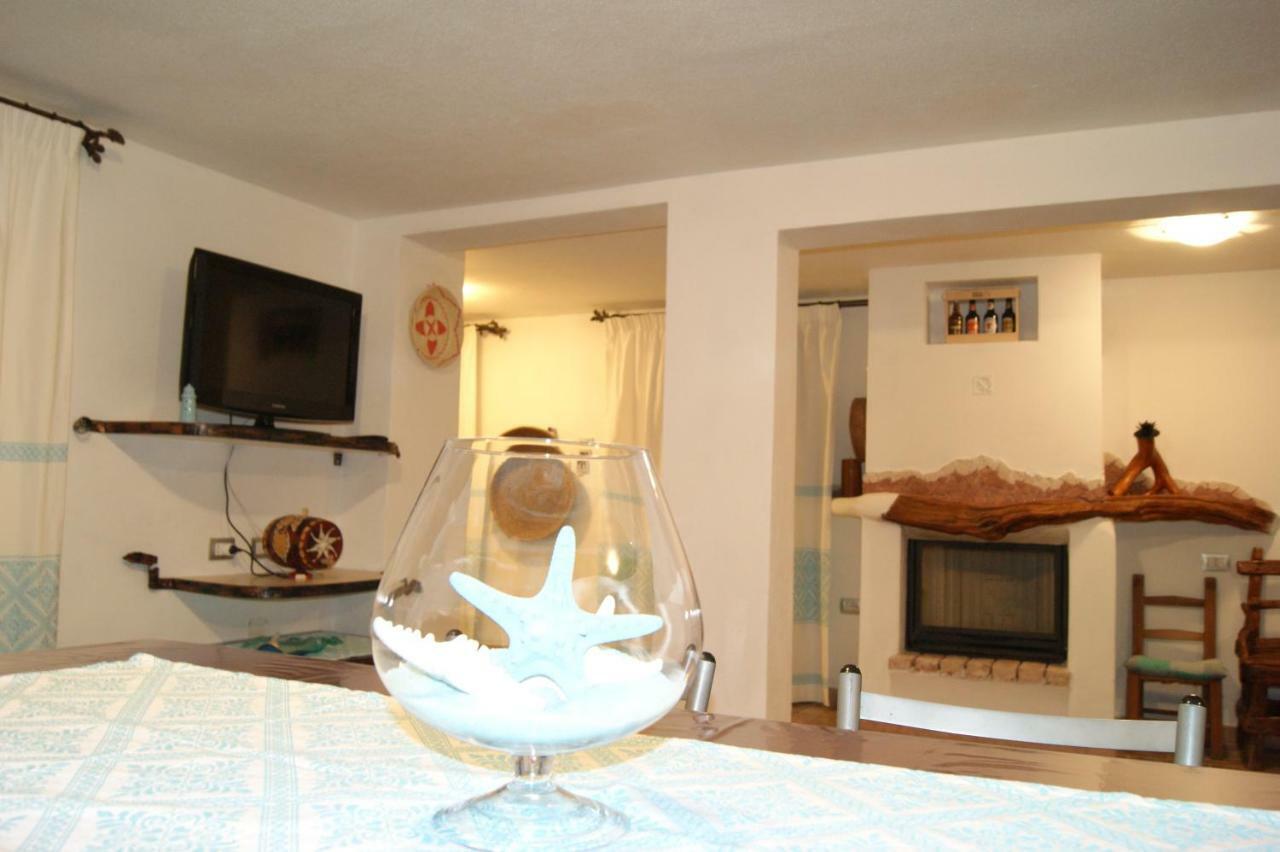 Casa Tanaunella Holiday home *