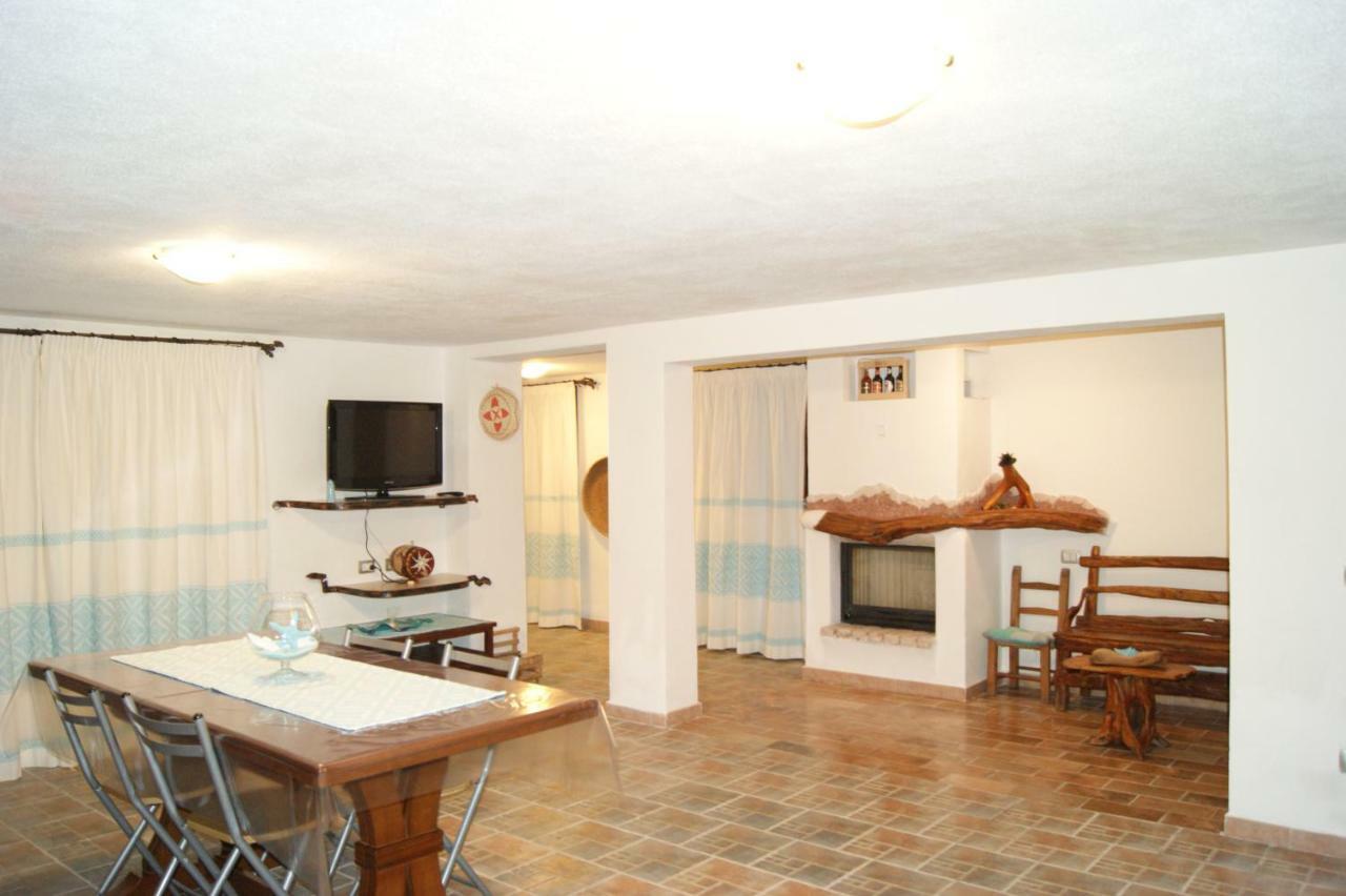 Holiday home Casa Tanaunella